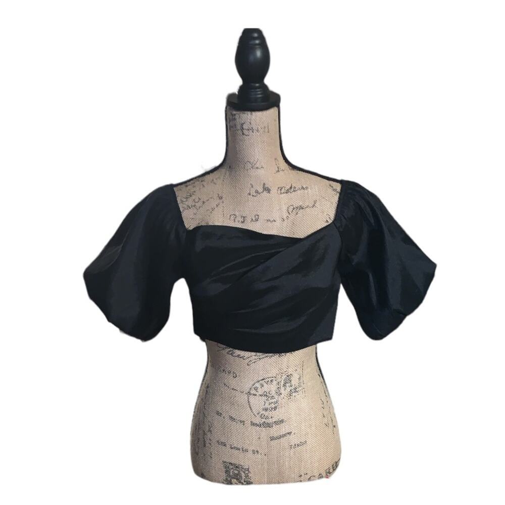 NWT Boohoo Crop Top Wrap‎ Front Lace Back Black Size 6